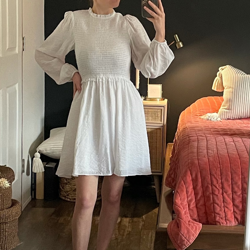 Fit flare mini white long sleeve dress